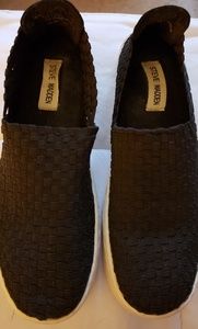 Steve Madden Slip-on Sneakers